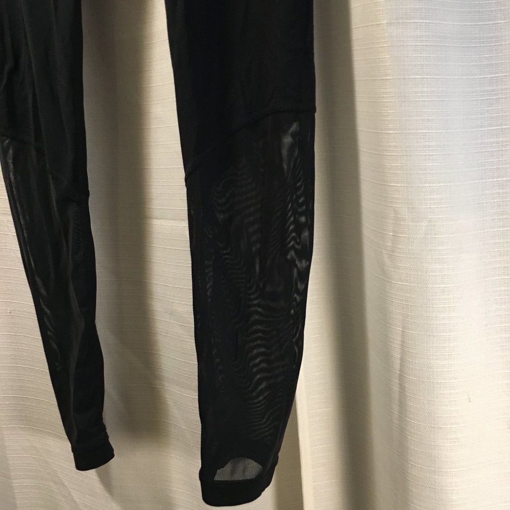 PRANA Momento Aire L leggings with mesh panels